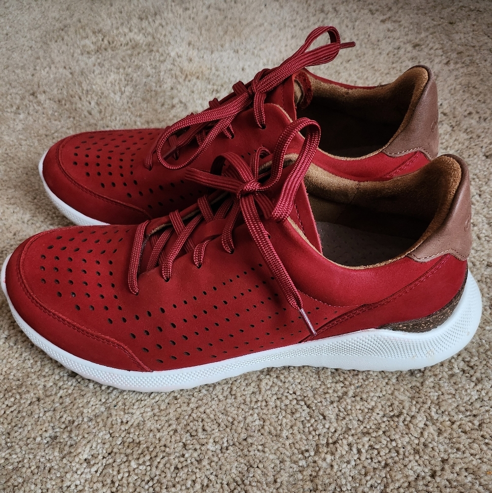 Aetrex Red Casual Sneakers